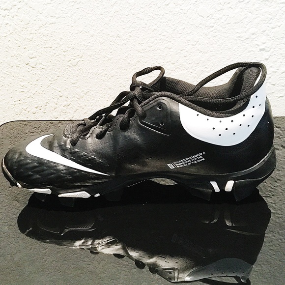 Size:8.5  color:black and white. Brand:NikE. - Picture 3 of 5